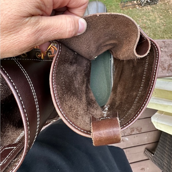 8” Bean Boot. Brown